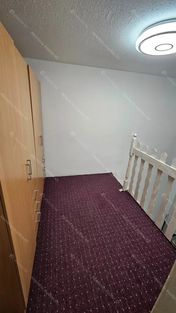 Kiadó albérlet 160000 Ft/hó áron: Budapest, VII. kerület  István utca. Mérete: 27 nm, 1 szobás | Alberlet.hu - 6680366