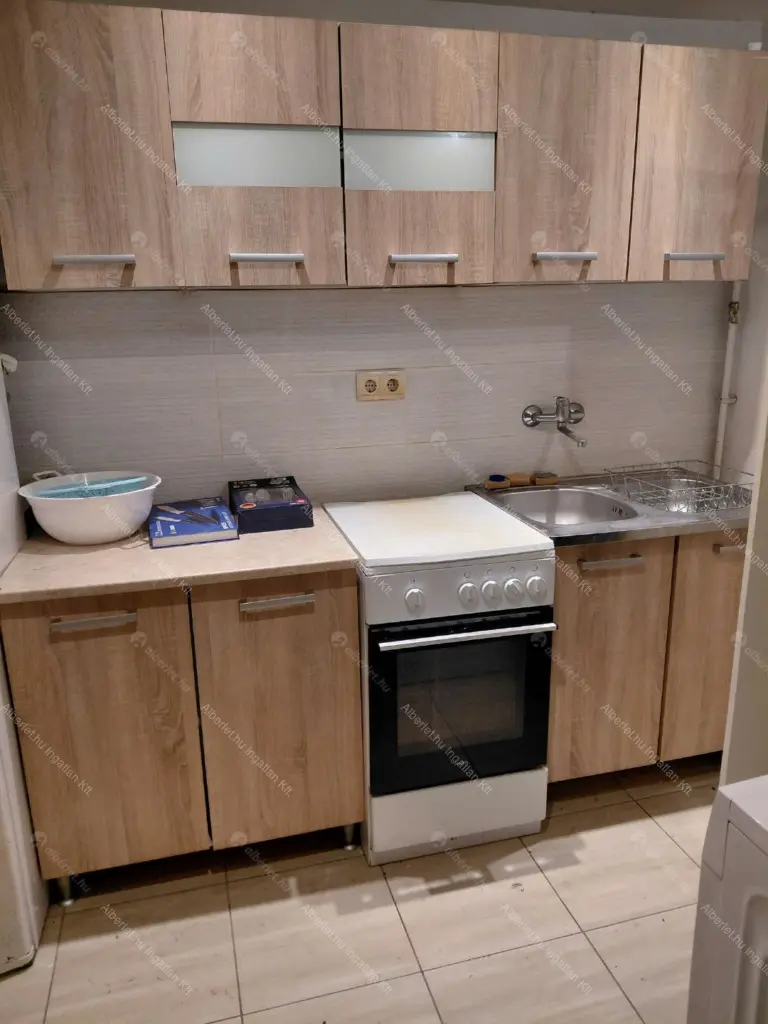 Kiadó albérlet 280000 Ft/hó áron: Budapest, VII. kerület  István utca. Mérete: 31 nm, 2 szobás | Alberlet.hu - 6696258