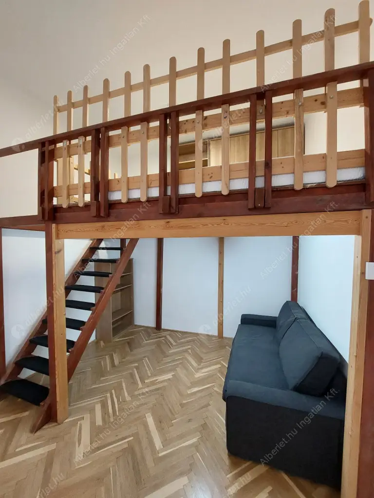 Kiadó albérlet 200000 Ft/hó áron: Budapest, VII. kerület  István utca. Mérete: 44 nm, 2 szobás | Alberlet.hu - 6625929