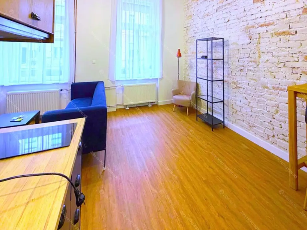 Kiadó albérlet 300000 Ft/hó áron: Budapest, VII. kerület  István utca. Mérete: 59 nm, 3 szobás | Alberlet.hu - 6684481