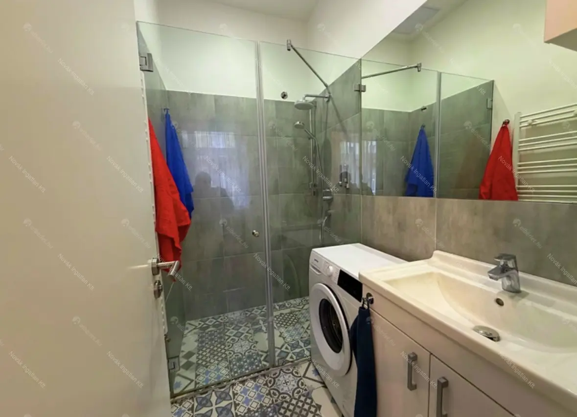 Kiadó albérlet 300000 Ft/hó áron: Budapest, VII. kerület  István utca. Mérete: 59 nm, 3 szobás | Alberlet.hu - 6686029