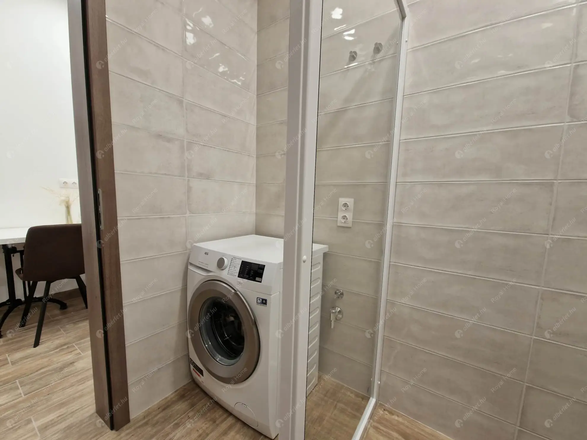 Kiadó albérlet 399000 Ft/hó áron: Budapest, VII. kerület  István utca. Mérete: 62 nm, 2 szobás | Alberlet.hu - 6591553