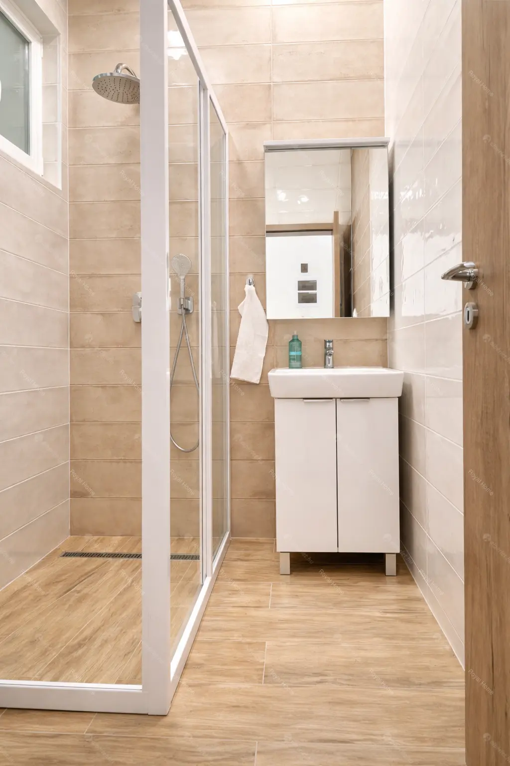 Kiadó albérlet 350000 Ft/hó áron: Budapest, VII. kerület  István utca. Mérete: 62 nm, 2 szobás | Alberlet.hu - 6666319