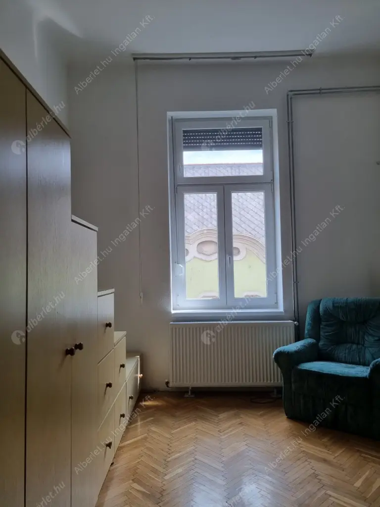 Kiadó albérlet 410000 Ft/hó áron: Budapest, VII. kerület  István utca. Mérete: 94 nm, 4 szobás | Alberlet.hu - 6586967