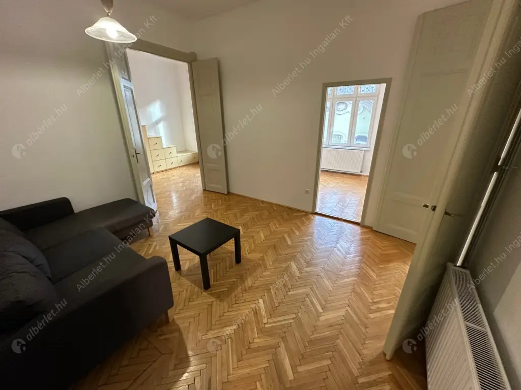 Kiadó albérlet 410000 Ft/hó áron: Budapest, VII. kerület  István utca. Mérete: 94 nm, 4 szobás | Alberlet.hu - 6597504