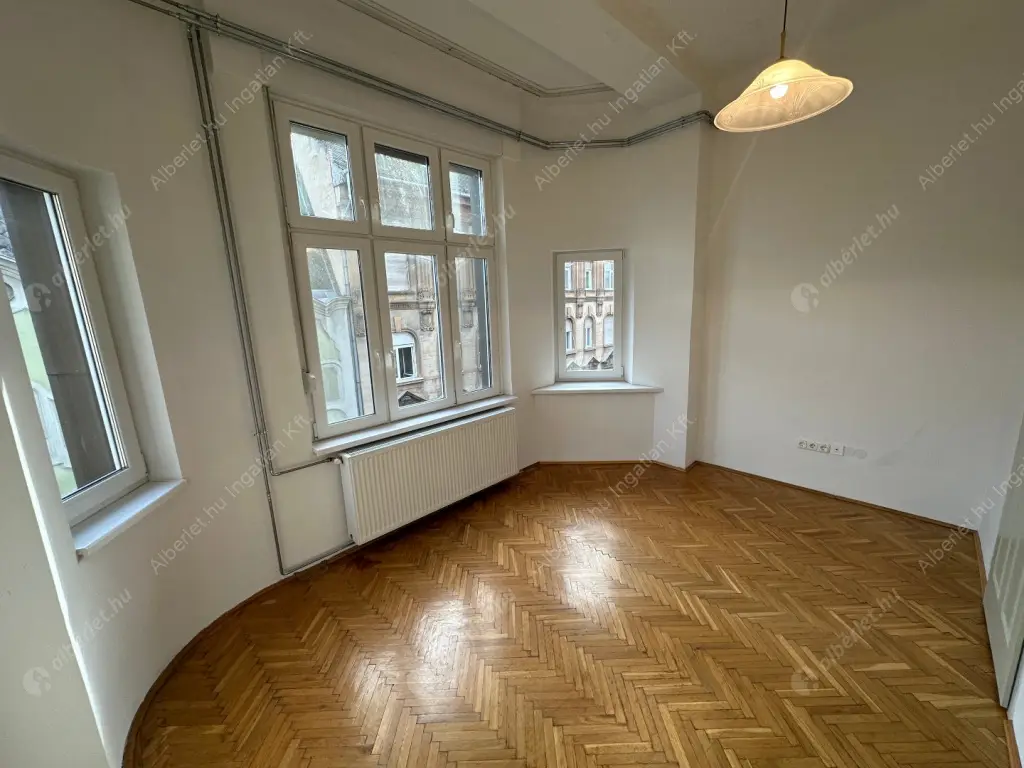 Kiadó albérlet 410000 Ft/hó áron: Budapest, VII. kerület  István utca. Mérete: 94 nm, 4 szobás | Alberlet.hu - 6597506