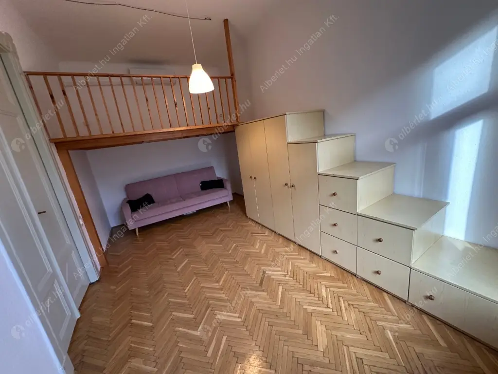 Kiadó albérlet 410000 Ft/hó áron: Budapest, VII. kerület  István utca. Mérete: 94 nm, 4 szobás | Alberlet.hu - 6597507
