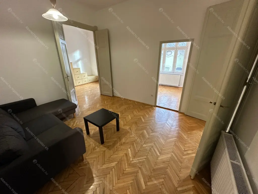 Kiadó albérlet 390000 Ft/hó áron: Budapest, VII. kerület  István utca. Mérete: 94 nm, 4 szobás | Alberlet.hu - 6646570