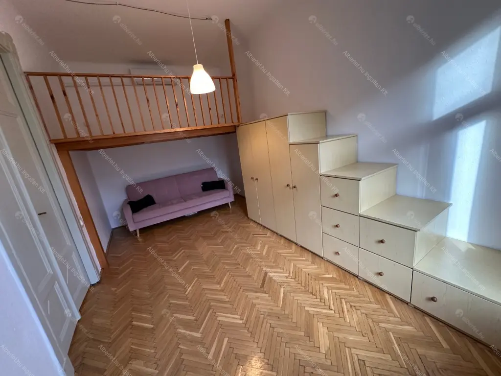 Kiadó albérlet 390000 Ft/hó áron: Budapest, VII. kerület  István utca. Mérete: 94 nm, 4 szobás | Alberlet.hu - 6646573