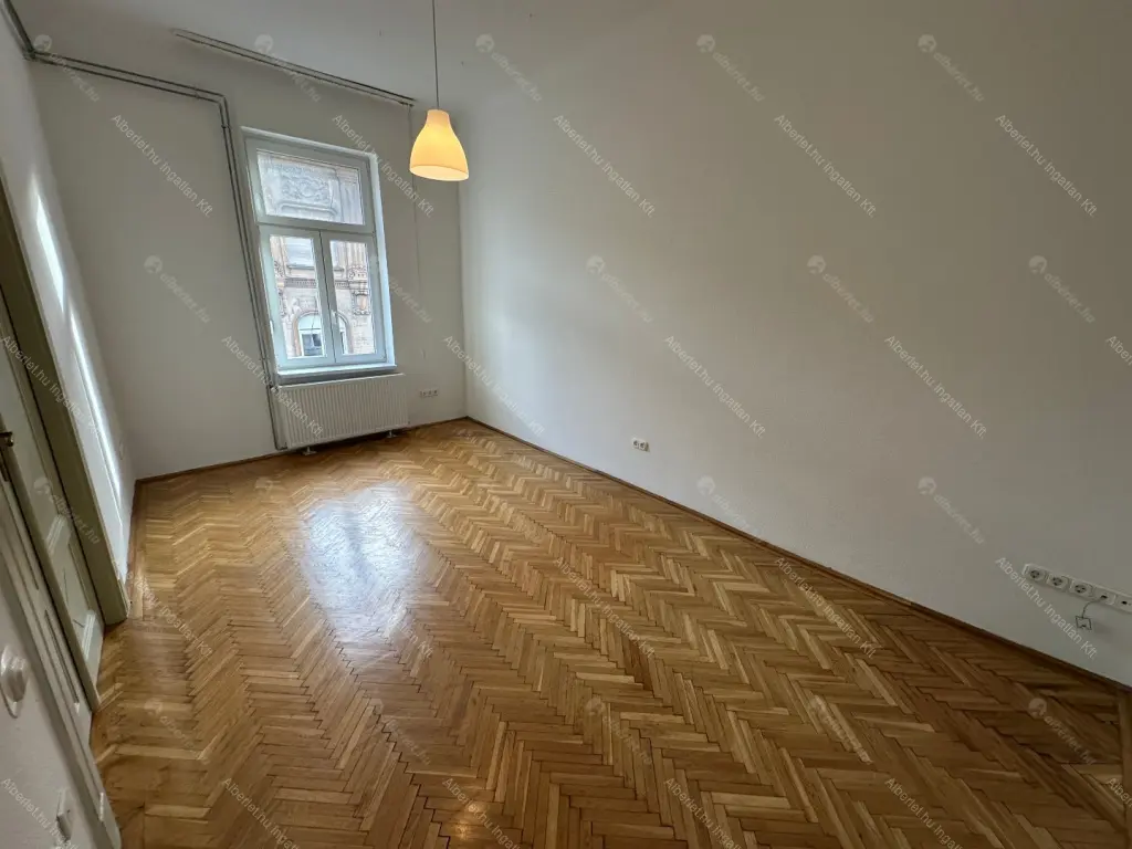 Kiadó albérlet 390000 Ft/hó áron: Budapest, VII. kerület  István utca. Mérete: 94 nm, 4 szobás | Alberlet.hu - 6646576