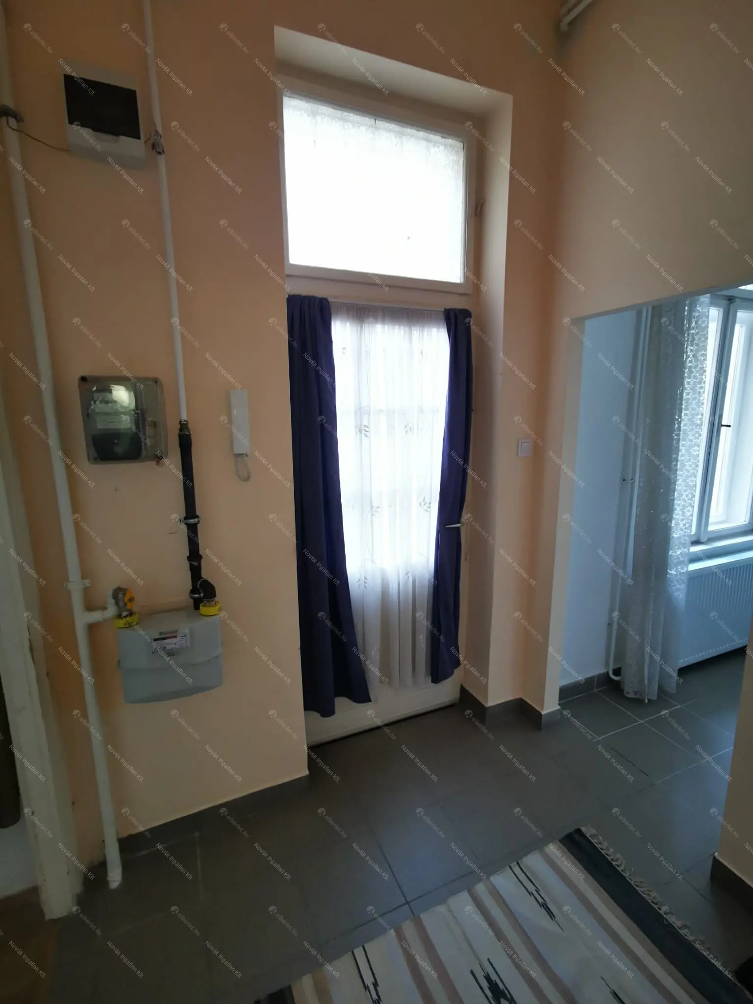 Kiadó albérlet 210000 Ft/hó áron: Budapest, VII. kerület  Izabella utca. Mérete: 35 nm, 1 szobás | Alberlet.hu - 6707485