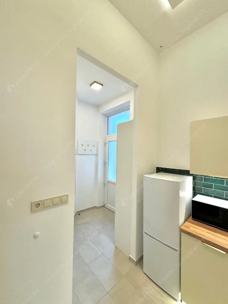 Kiadó albérlet 399000 Ft/hó áron: Budapest, VII. kerület  Izabella utca. Mérete: 59 nm, 2 szobás | Alberlet.hu - 6550927