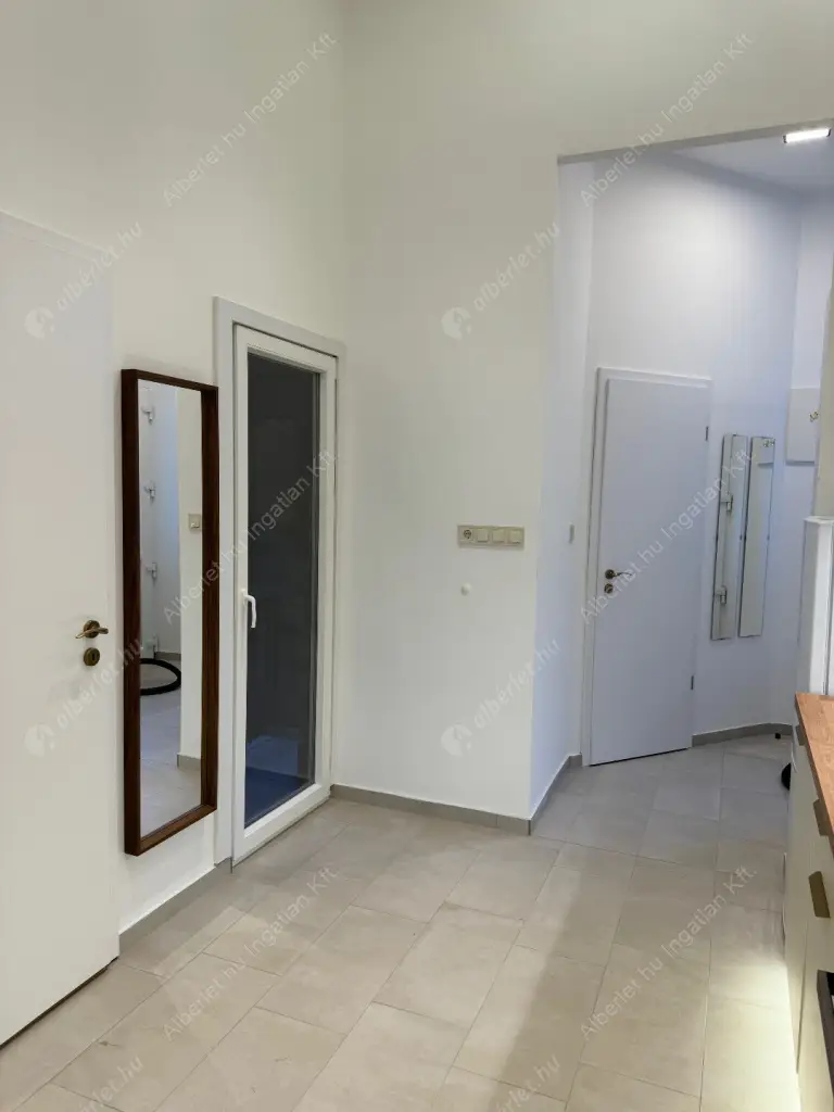 Kiadó albérlet 399000 Ft/hó áron: Budapest, VII. kerület  Izabella utca. Mérete: 59 nm, 2 szobás | Alberlet.hu - 6550928