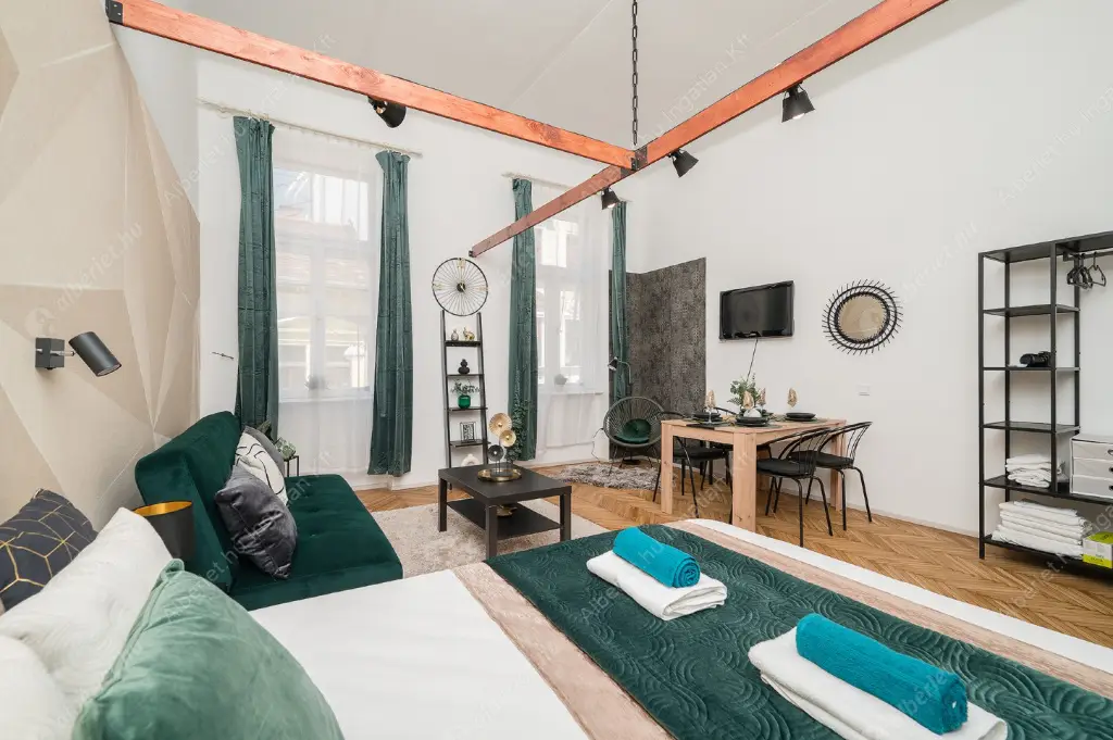 Kiadó albérlet 250000 Ft/hó áron: Budapest, VII. kerület  Jósika utca. Mérete: 35 nm, 1 szobás | Alberlet.hu - 6563006