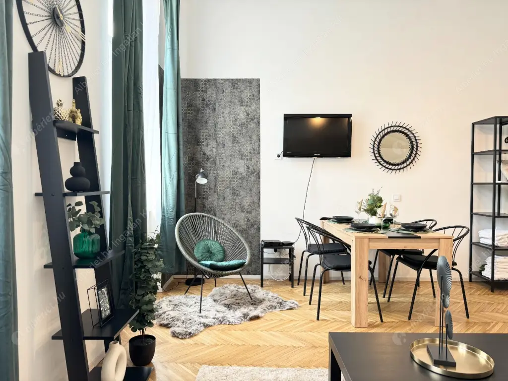 Kiadó albérlet 250000 Ft/hó áron: Budapest, VII. kerület  Jósika utca. Mérete: 35 nm, 1 szobás | Alberlet.hu - 6563011