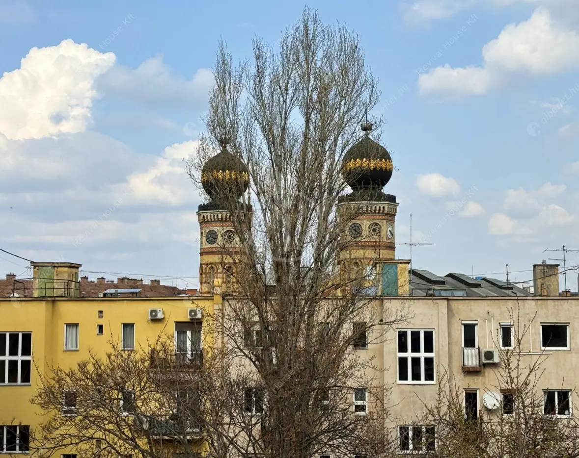 Kiadó albérlet 699000 Ft/hó áron: Budapest, VII. kerület  Károly körút. Mérete: 110 nm, 4 szobás | Alberlet.hu - 6214219