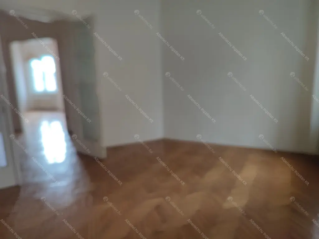 Kiadó albérlet 1200000 Ft/hó áron: Budapest, VII. kerület  Károly körút. Mérete: 114 nm, 5 szobás | Alberlet.hu - 6651501