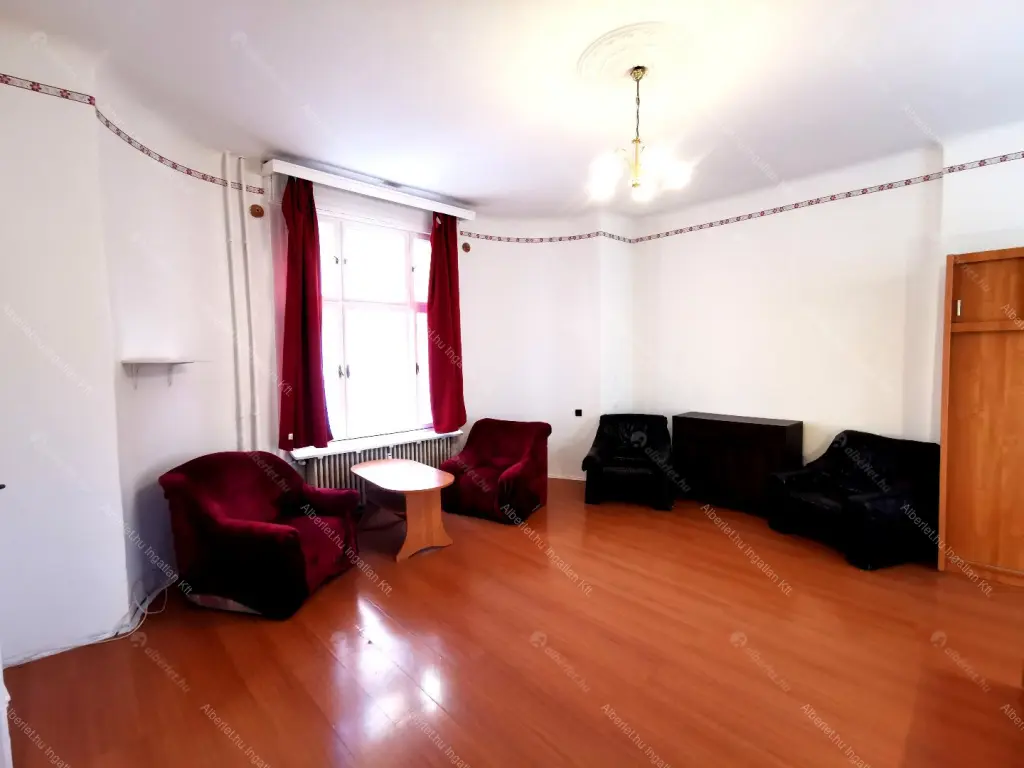 Kiadó albérlet 240000 Ft/hó áron: Budapest, VII. kerület  Károly körút. Mérete: 42 nm, 1 szobás | Alberlet.hu - 6693934