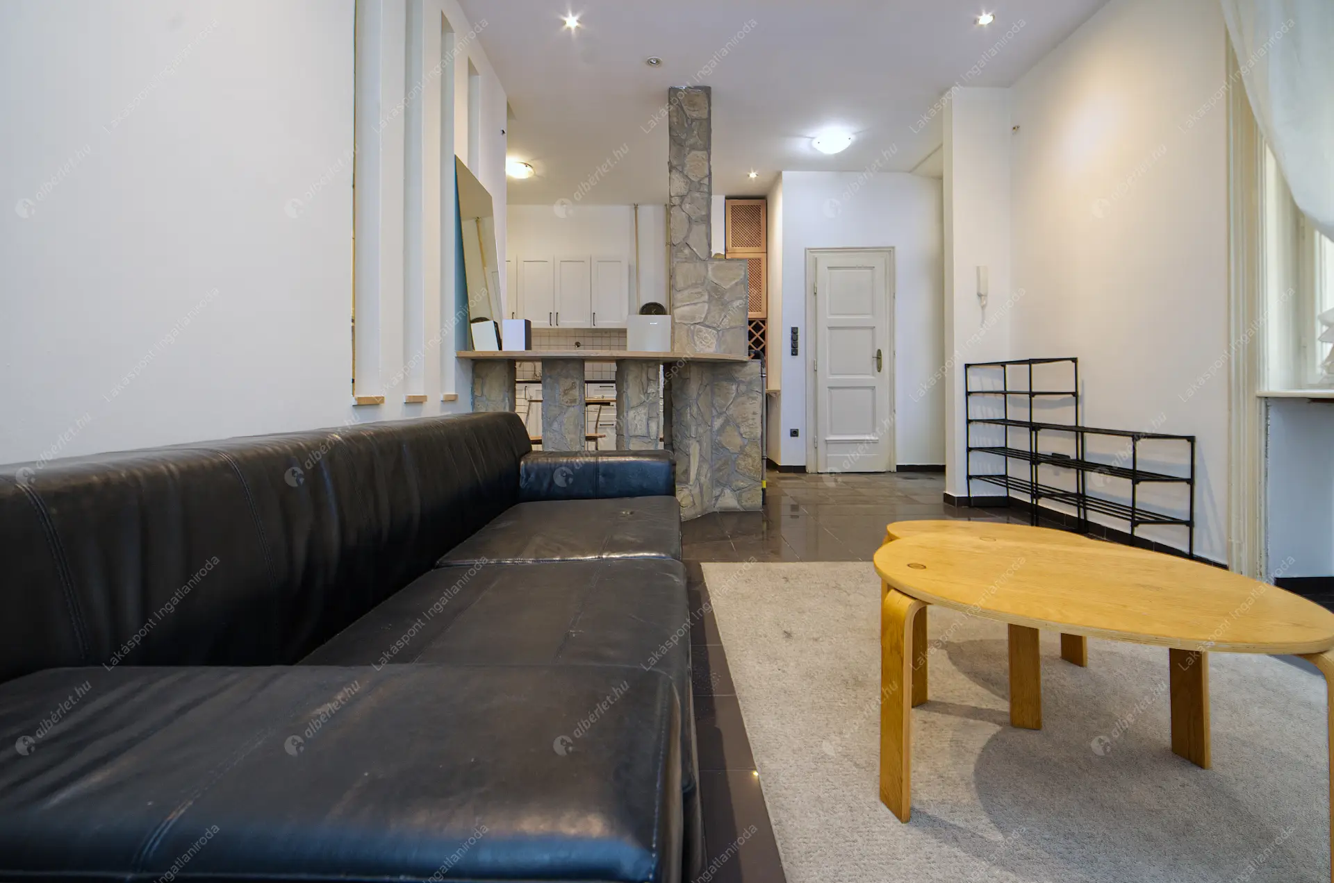 Kiadó albérlet 250000 Ft/hó áron: Budapest, VII. kerület  Károly körút. Mérete: 60 nm, 2 szobás | Alberlet.hu - 6571805