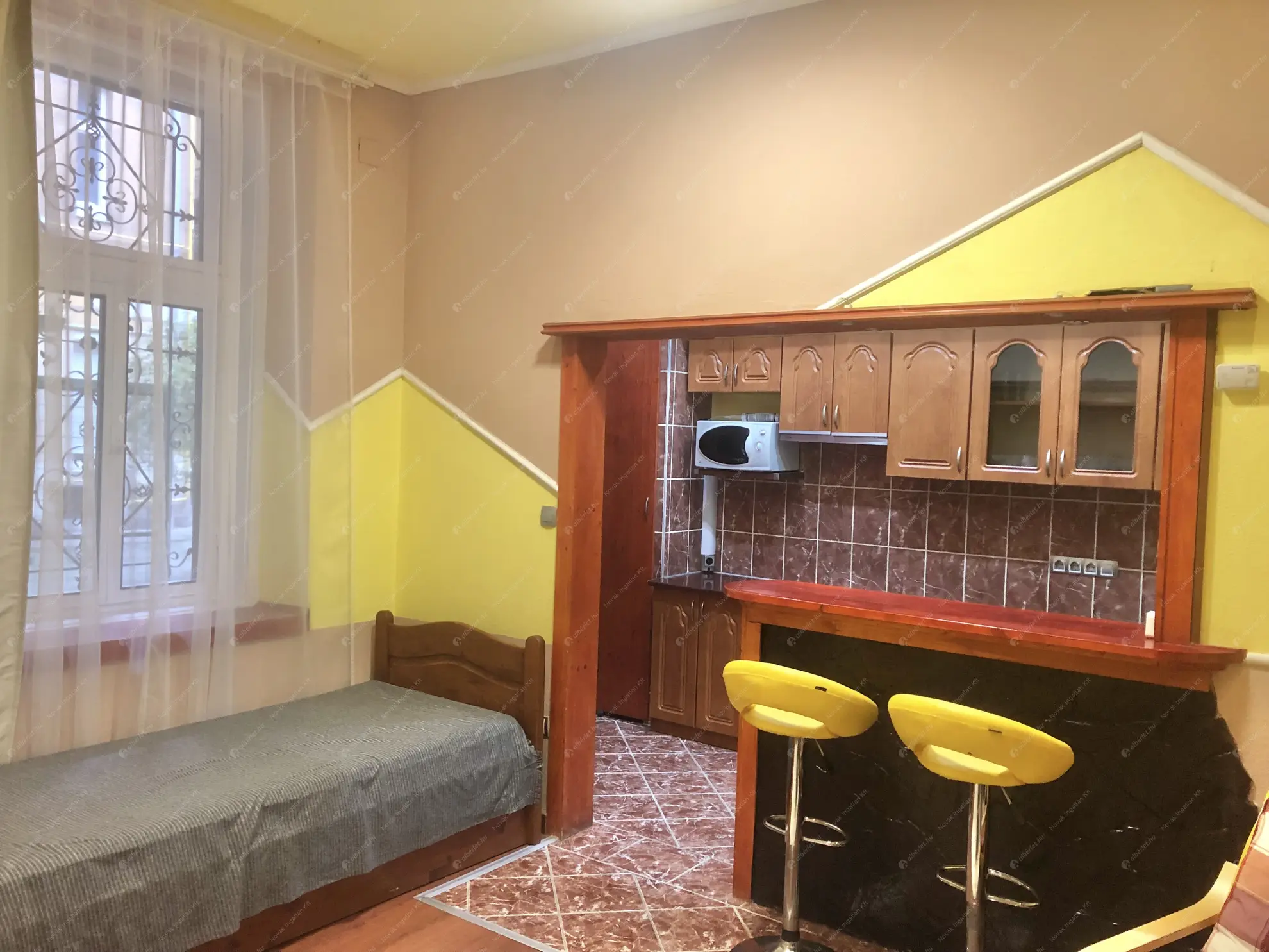 Kiadó albérlet 31000 Ft/hó áron: Budapest, VII. kerület  Kazinczy utca. Mérete: 31 nm, 1 szobás | Alberlet.hu - 6588878