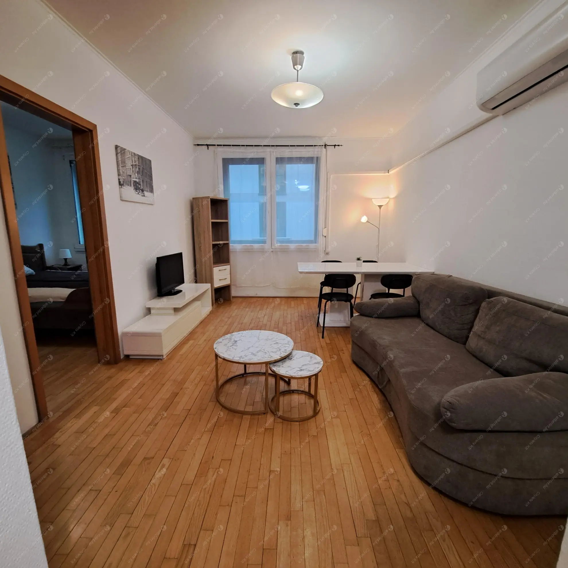 Kiadó albérlet 240000 Ft/hó áron: Budapest, VII. kerület  Kazinczy utca. Mérete: 43 nm, 1 szobás | Alberlet.hu - 6614781