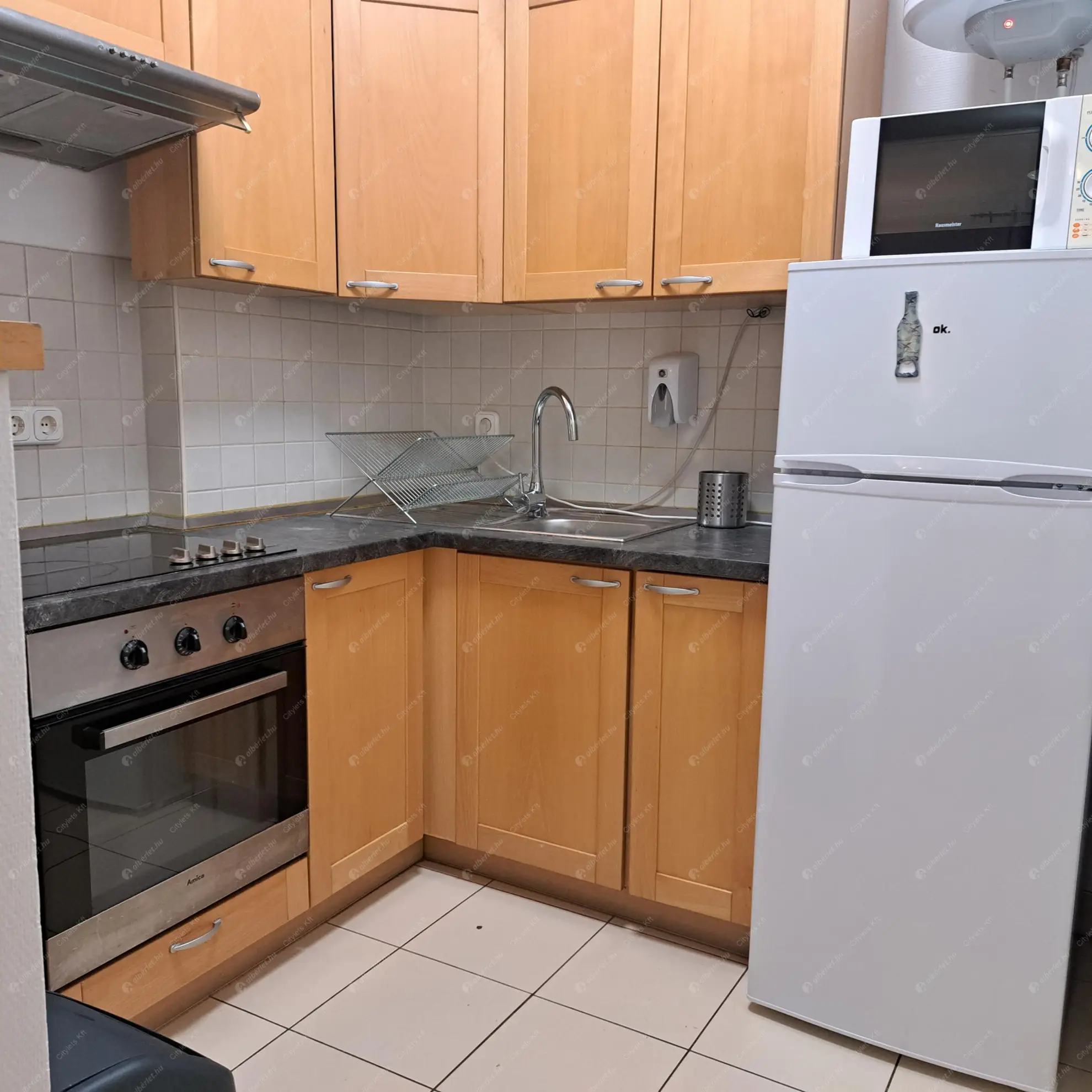 Kiadó albérlet 240000 Ft/hó áron: Budapest, VII. kerület  Kazinczy utca. Mérete: 43 nm, 1 szobás | Alberlet.hu - 6614785