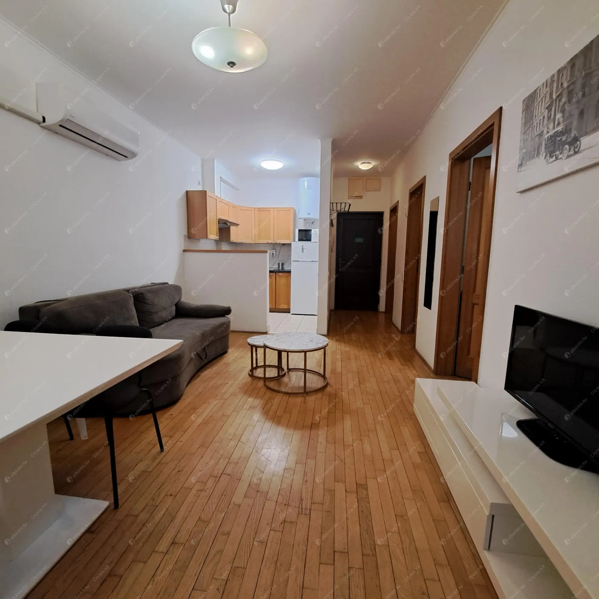 Kiadó albérlet 240000 Ft/hó áron: Budapest, VII. kerület  Kazinczy utca. Mérete: 43 nm, 1 szobás | Alberlet.hu - 6614786