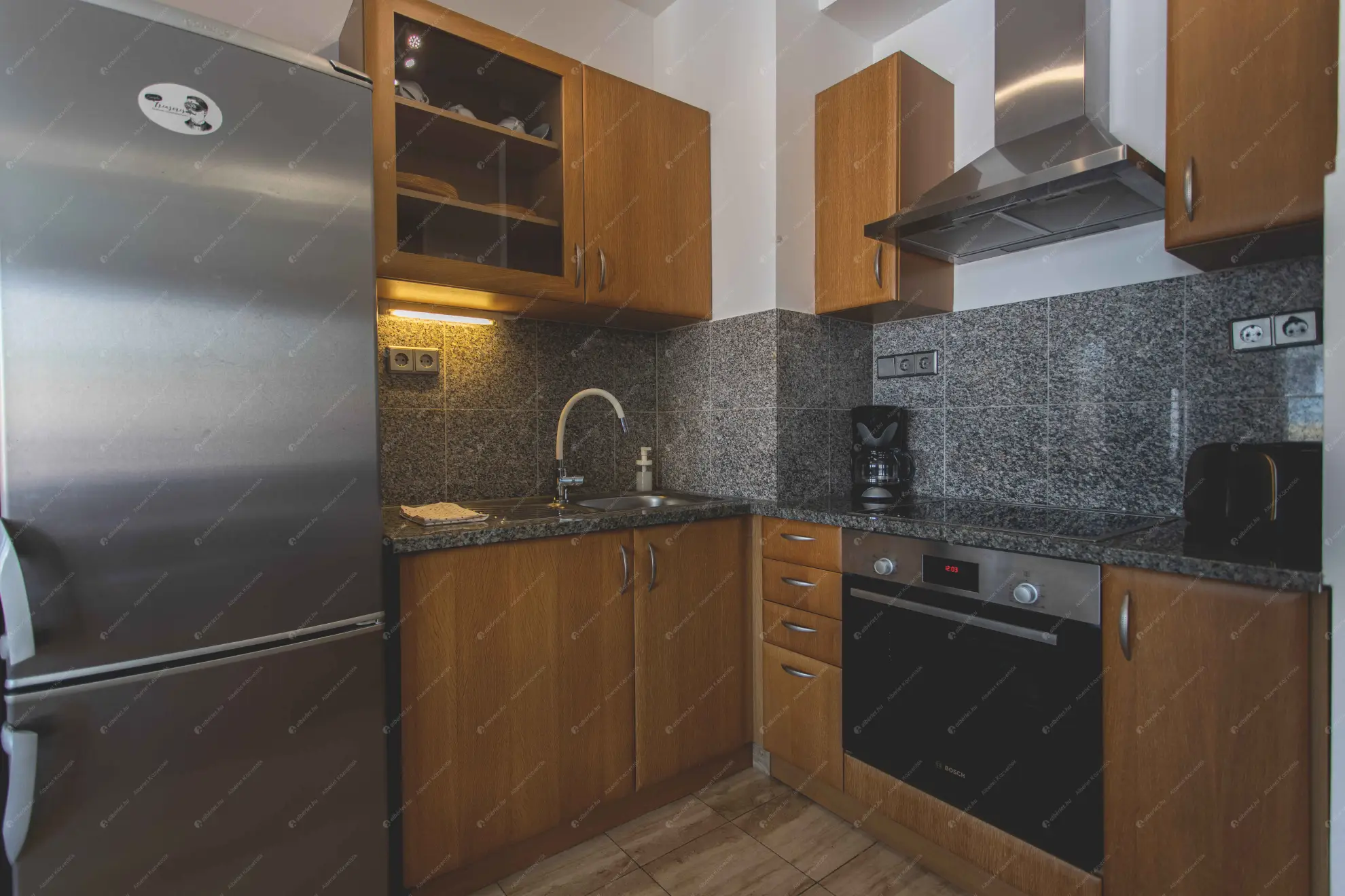 Kiadó albérlet 250000 Ft/hó áron: Budapest, VII. kerület  Kazinczy utca. Mérete: 45 nm, 2 szobás | Alberlet.hu - 6621799