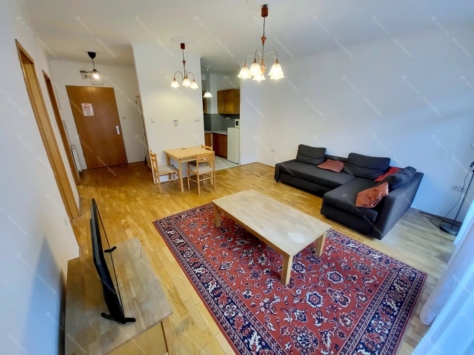 Kiadó albérlet 275000 Ft/hó áron: Budapest, VII. kerület  Kazinczy utca. Mérete: 50 nm, 2 szobás | Alberlet.hu - 6652215