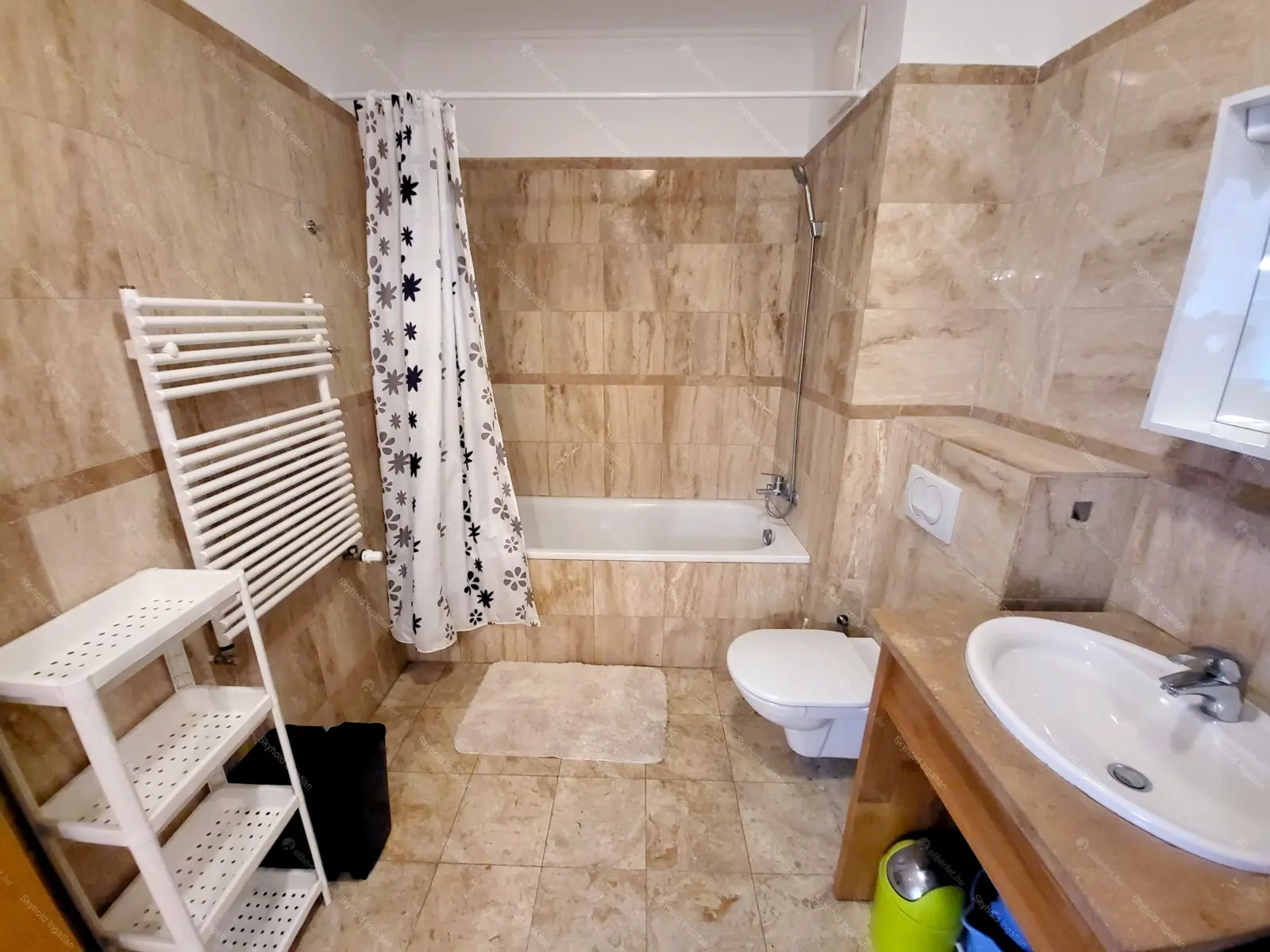 Kiadó albérlet 275000 Ft/hó áron: Budapest, VII. kerület  Kazinczy utca. Mérete: 50 nm, 2 szobás | Alberlet.hu - 6652224