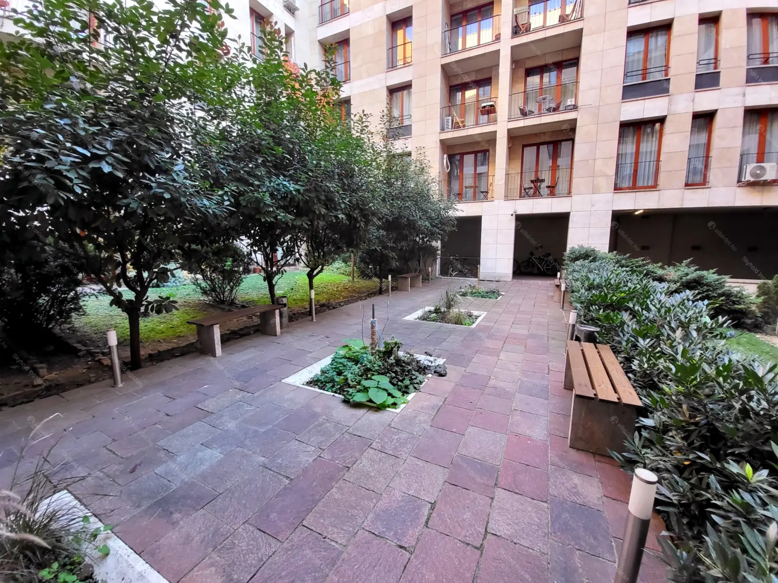 Kiadó albérlet 275000 Ft/hó áron: Budapest, VII. kerület  Kazinczy utca. Mérete: 50 nm, 2 szobás | Alberlet.hu - 6652234