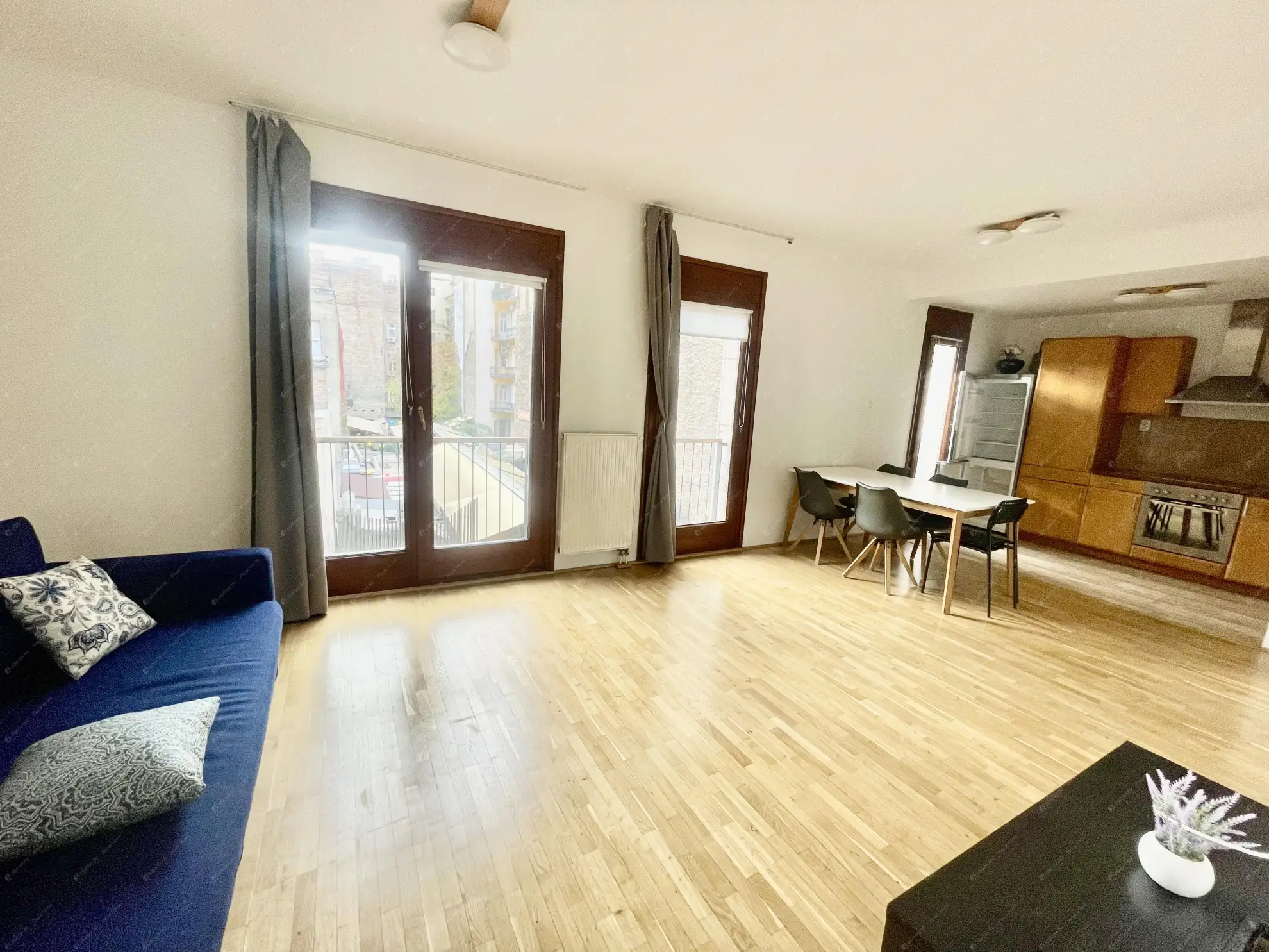 Kiadó albérlet 390000 Ft/hó áron: Budapest, VII. kerület  Kazinczy utca. Mérete: 70 nm, 3 szobás | Alberlet.hu - 6573496