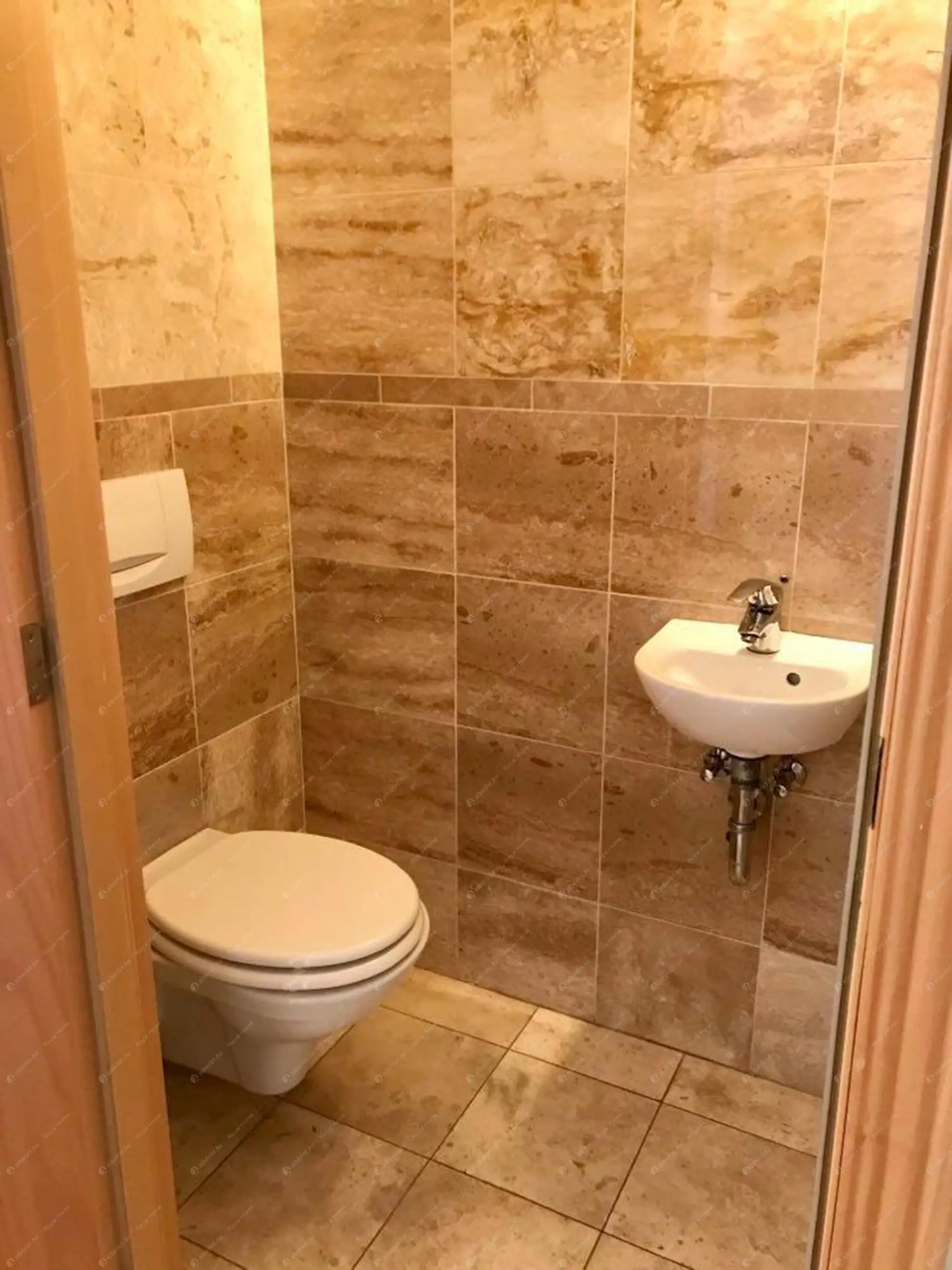 Kiadó albérlet 390000 Ft/hó áron: Budapest, VII. kerület  Kazinczy utca. Mérete: 70 nm, 3 szobás | Alberlet.hu - 6573501