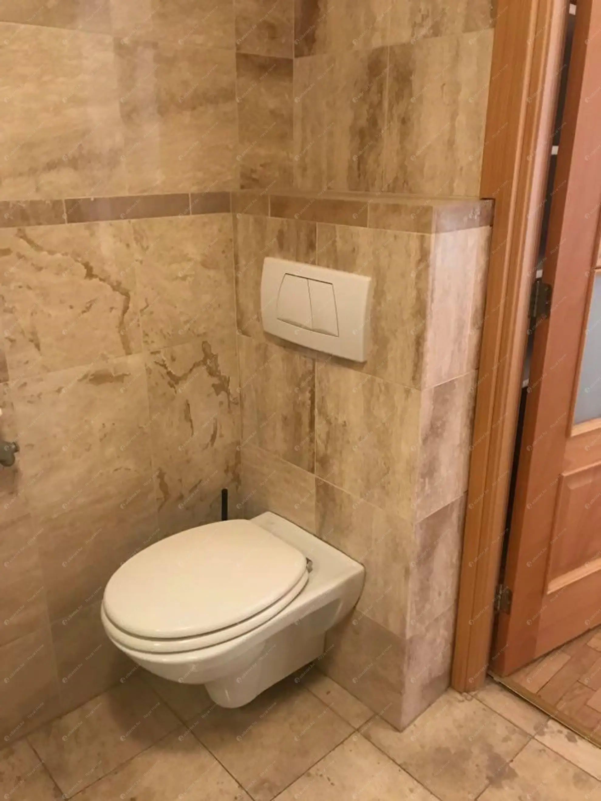 Kiadó albérlet 390000 Ft/hó áron: Budapest, VII. kerület  Kazinczy utca. Mérete: 70 nm, 3 szobás | Alberlet.hu - 6573502