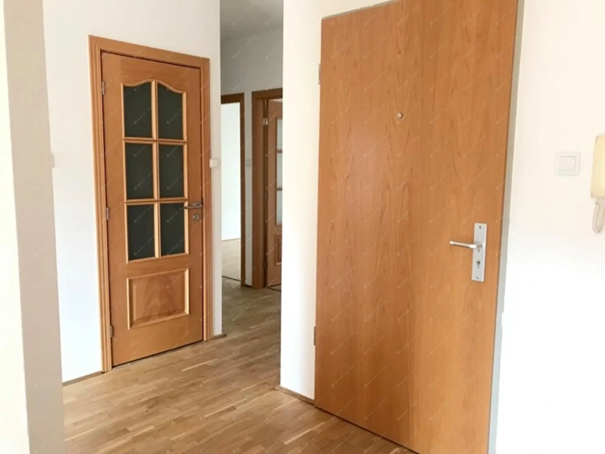 Kiadó albérlet 390000 Ft/hó áron: Budapest, VII. kerület  Kazinczy utca. Mérete: 70 nm, 3 szobás | Alberlet.hu - 6573504