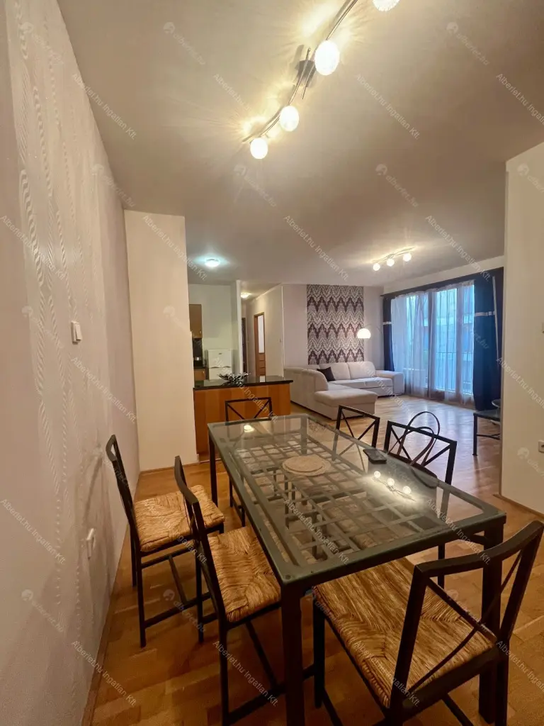 Kiadó albérlet 350000 Ft/hó áron: Budapest, VII. kerület  Kazinczy utca. Mérete: 71 nm, 3 szobás | Alberlet.hu - 6684029