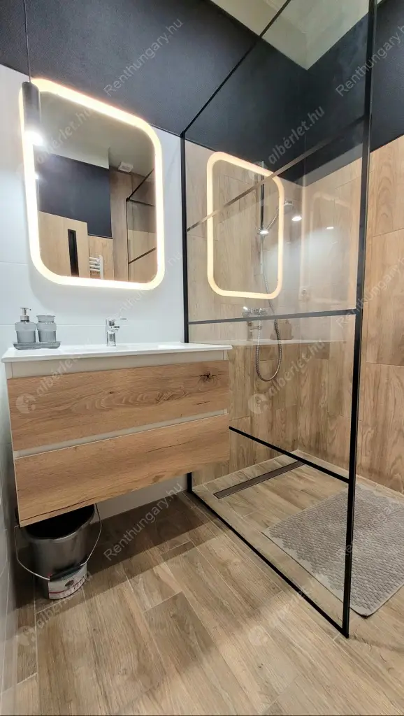 Kiadó albérlet 250000 Ft/hó áron: Budapest, VII. kerület  Kertész  utca . Mérete: 35 nm, 1 szobás | Alberlet.hu - 6560797