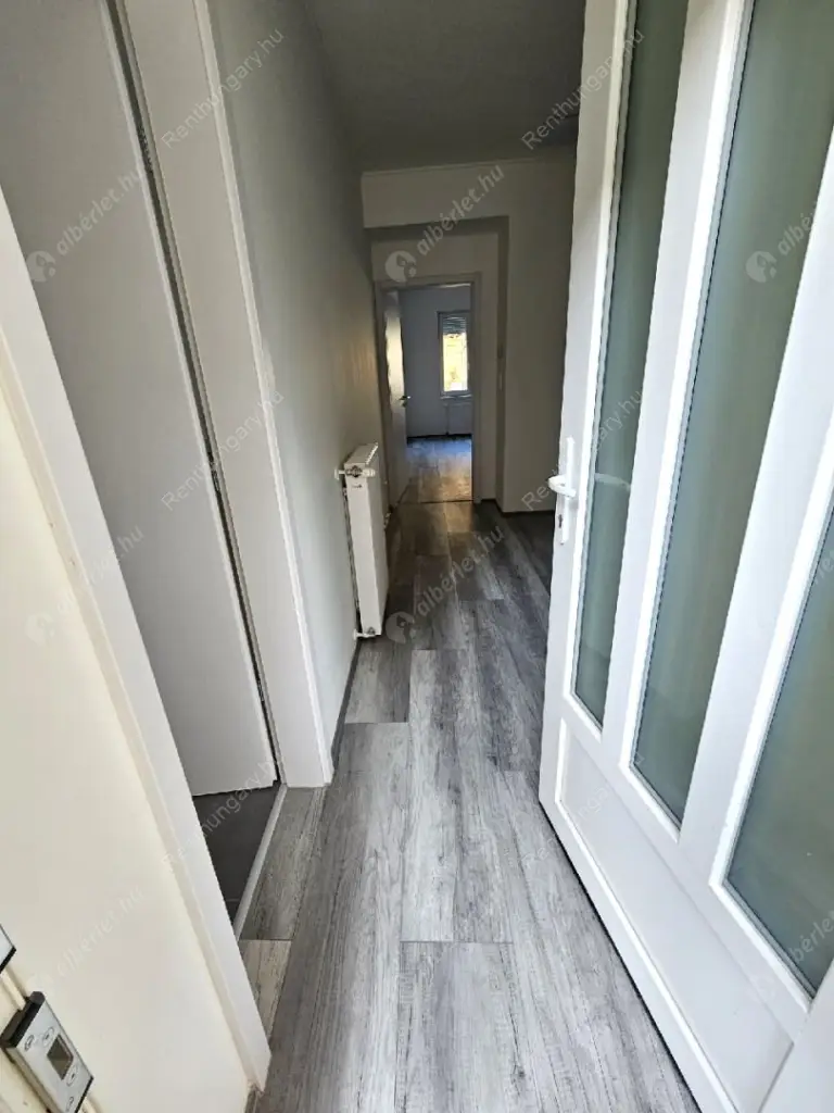 Kiadó albérlet 230000 Ft/hó áron: Budapest, VII. kerület  Kertész  utca . Mérete: 38 nm, 1 szobás | Alberlet.hu - 6612218