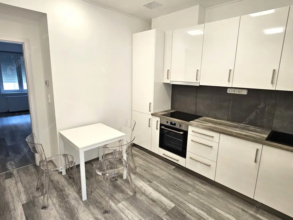 Kiadó albérlet 220000 Ft/hó áron: Budapest, VII. kerület  Kertész  utca . Mérete: 38 nm, 1 szobás | Alberlet.hu - 6621955