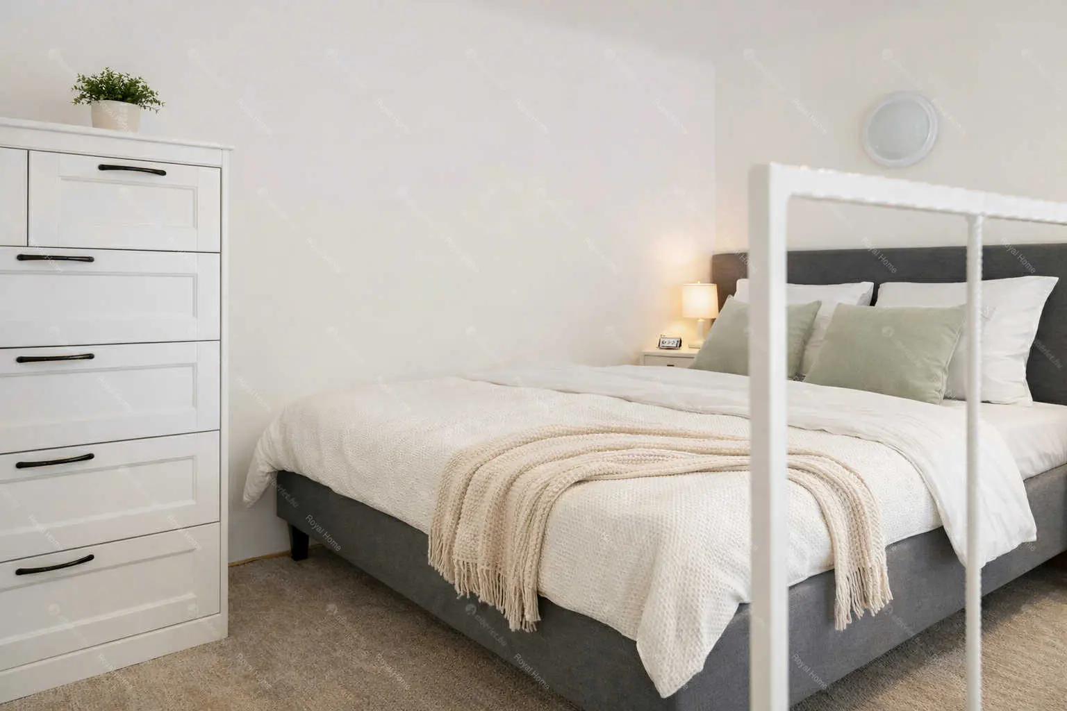 Kiadó albérlet 210000 Ft/hó áron: Budapest, VII. kerület  Kertész utca. Mérete: 30 nm, 1 szobás | Alberlet.hu - 6663396