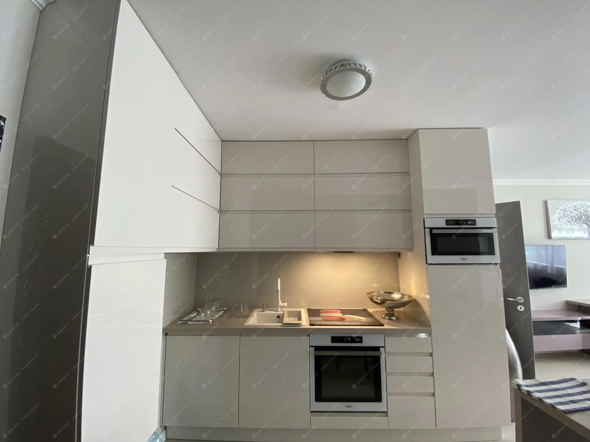 Kiadó albérlet 380000 Ft/hó áron: Budapest, VII. kerület  Kertész utca. Mérete: 45 nm, 2 szobás | Alberlet.hu - 6613182