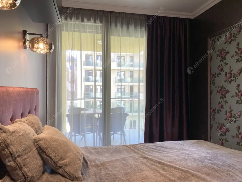 Kiadó albérlet 390000 Ft/hó áron: Budapest, VII. kerület  Kertész utca. Mérete: 46 nm, 2 szobás | Alberlet.hu - 6627557