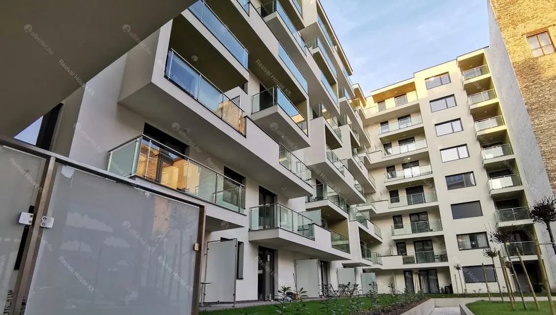 Kiadó albérlet 318000 Ft/hó áron: Budapest, VII. kerület  Kertész utca. Mérete: 48 nm, 5 szobás | Alberlet.hu - 5808958