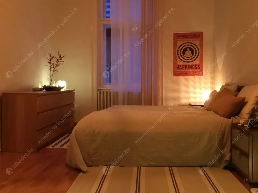 Kiadó albérlet 350000 Ft/hó áron: Budapest, VII. kerület  Kertész utca. Mérete: 96 nm, 3 szobás | Alberlet.hu - 6576386