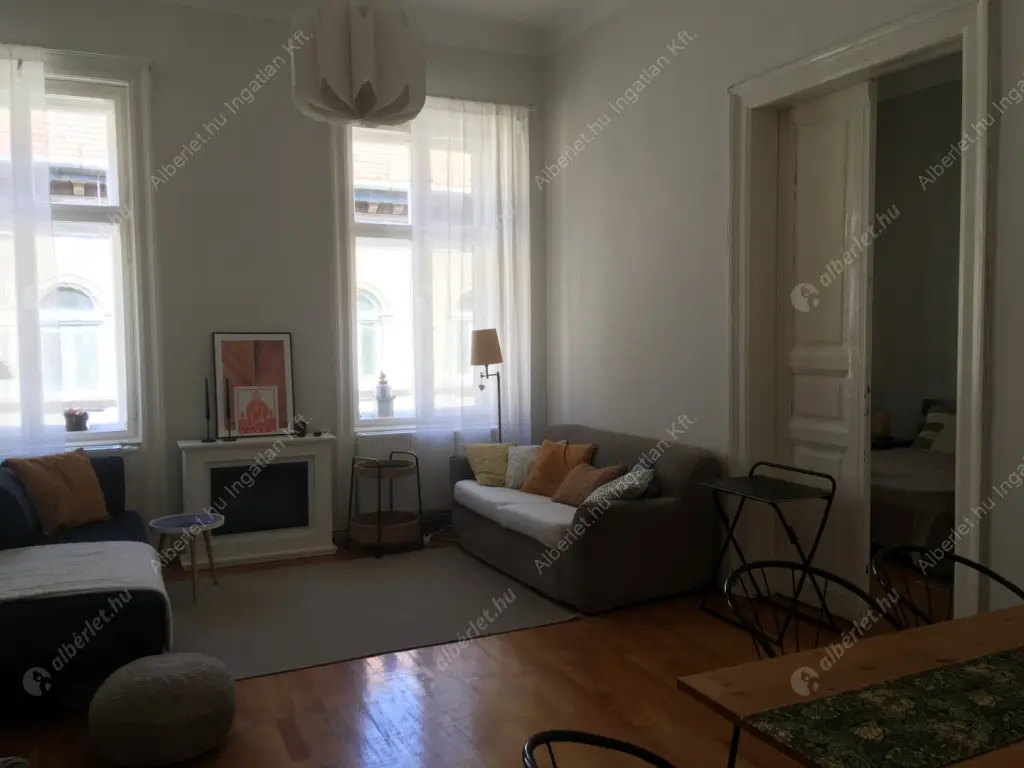 Kiadó albérlet 350000 Ft/hó áron: Budapest, VII. kerület  Kertész utca. Mérete: 96 nm, 3 szobás | Alberlet.hu - 6576393