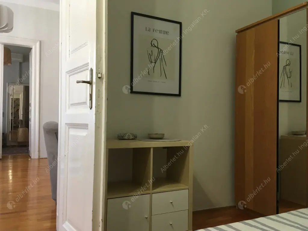 Kiadó albérlet 350000 Ft/hó áron: Budapest, VII. kerület  Kertész utca. Mérete: 96 nm, 3 szobás | Alberlet.hu - 6576401