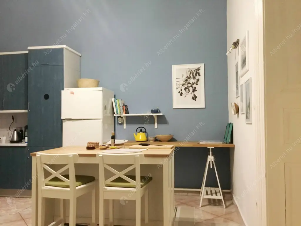 Kiadó albérlet 349000 Ft/hó áron: Budapest, VII. kerület  Kertész utca. Mérete: 96 nm, 3 szobás | Alberlet.hu - 6590825