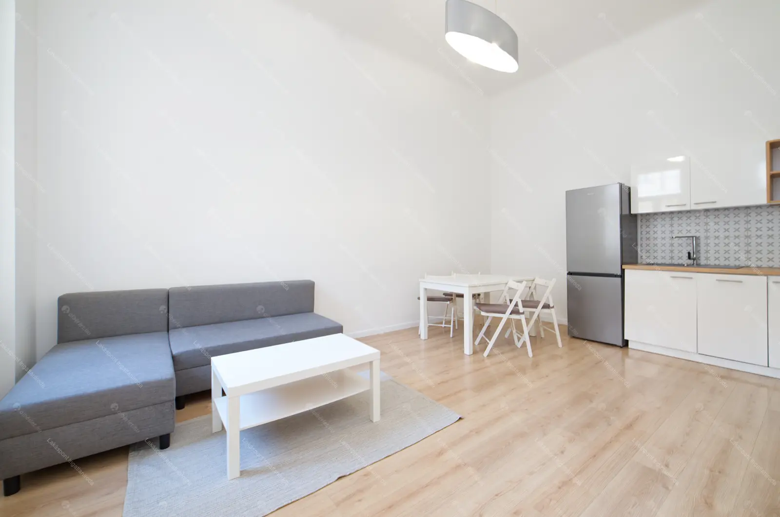 Kiadó albérlet 255000 Ft/hó áron: Budapest, VII. kerület  Király utca. Mérete: 43 nm, 2 szobás | Alberlet.hu - 6685375