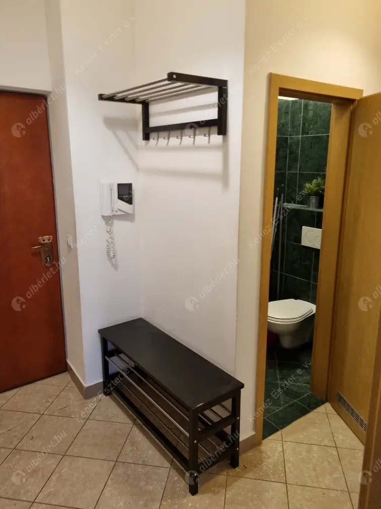 Kiadó albérlet 280000 Ft/hó áron: Budapest, VII. kerület  Király utca. Mérete: 47 nm, 1 szobás | Alberlet.hu - 6633906