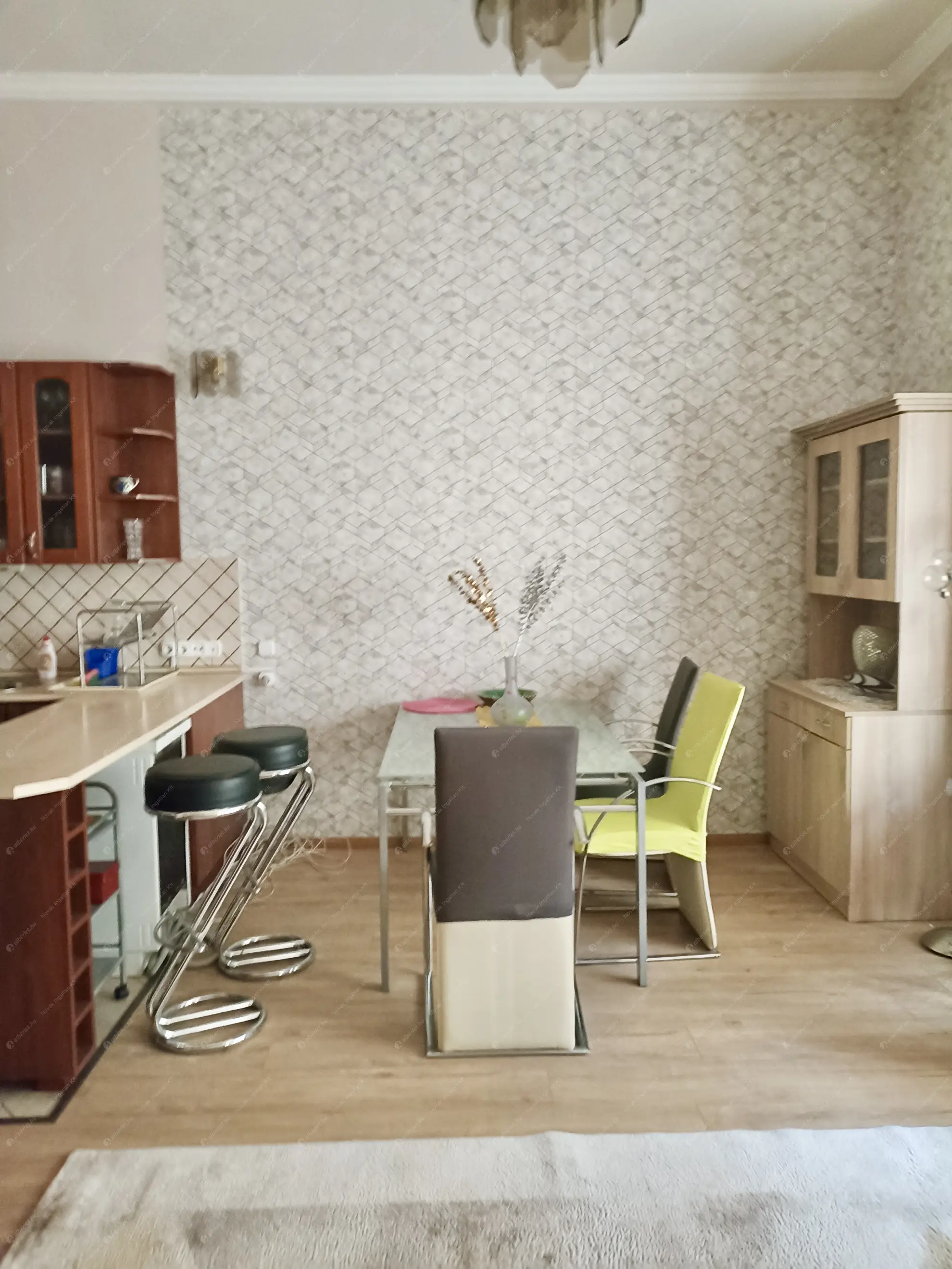 Kiadó albérlet 280000 Ft/hó áron: Budapest, VII. kerület  Király utca. Mérete: 73 nm, 2 szobás | Alberlet.hu - 6629281